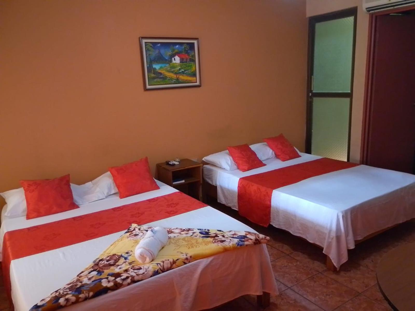 Hotel Torre Fuerte Venecia Esterno foto